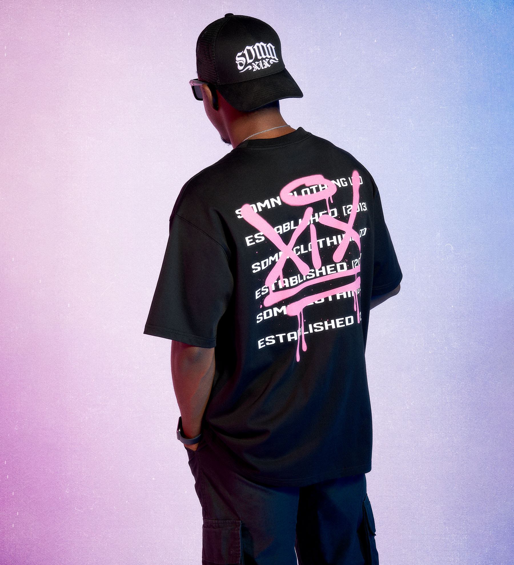 XIX Spray T-Shirt [Black/Hot Pink]